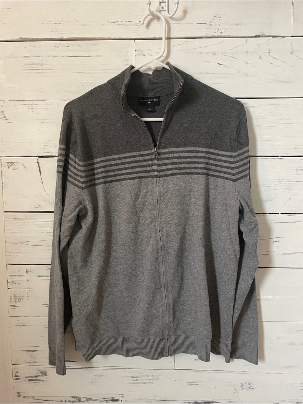 Banana Republic Men's Two-Tone Gray Zip-Up Sweater with Stripes